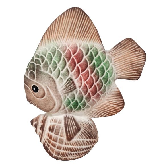 Vintage Ceramic Hand Painted Angel Fish Sculpture Figurine On Sea Shell Nautical - Picture 1 of 16